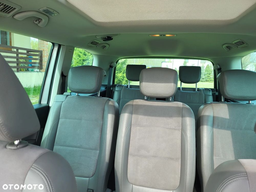 Volkswagen Sharan 2.0 TDI Highline - 24