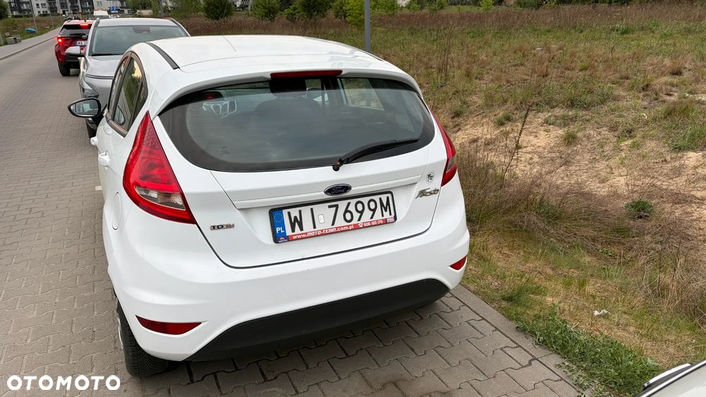 Ford Fiesta 1.4 TDCi Ambiente - 3