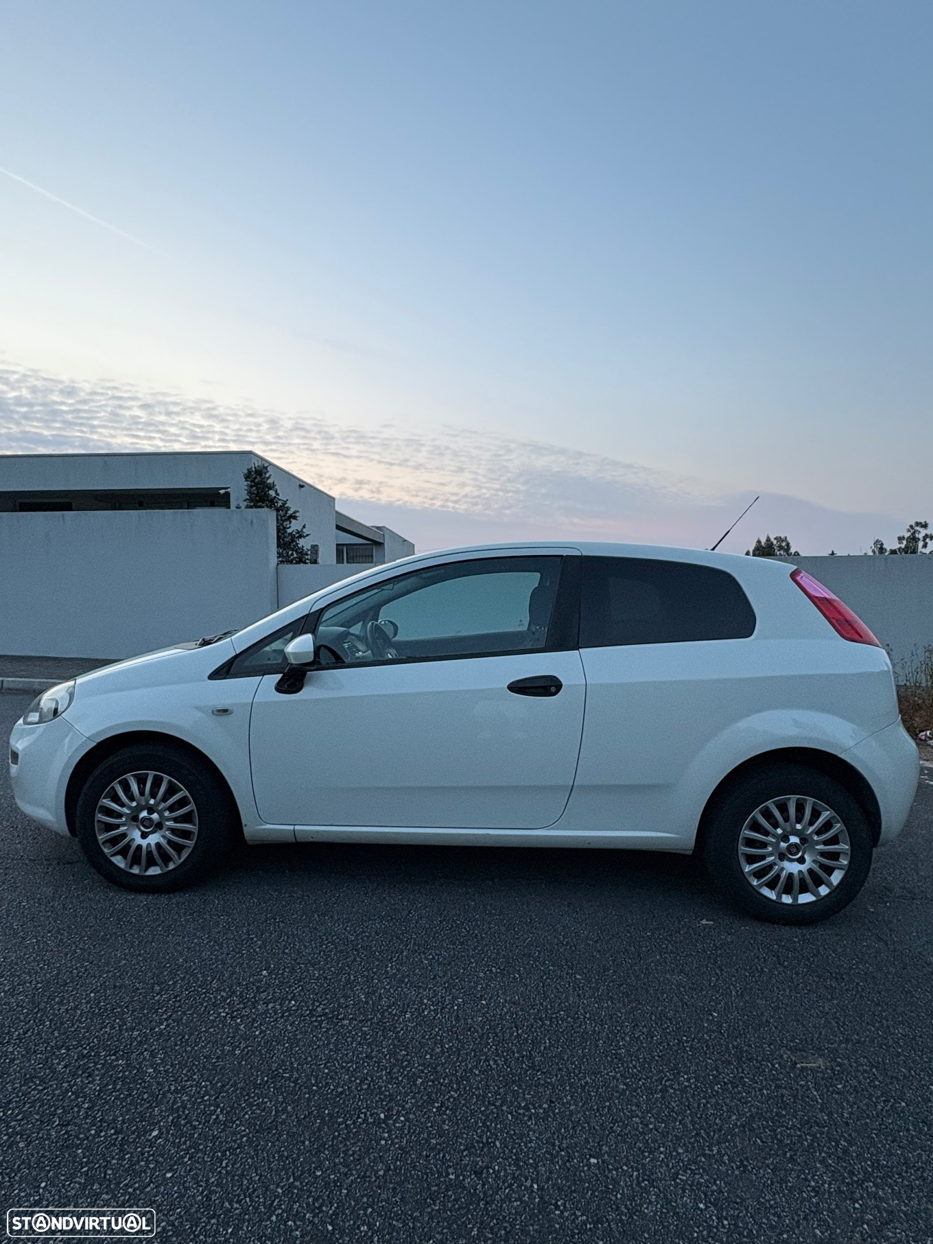 Fiat Punto - 4