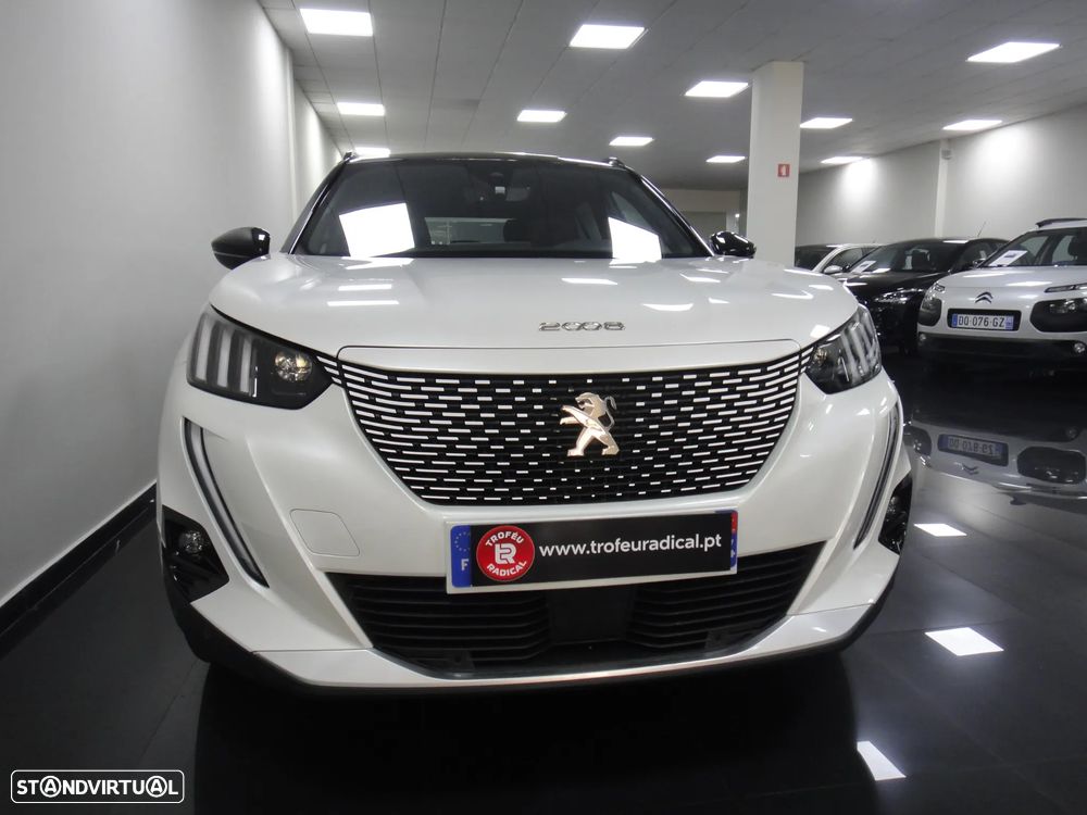 Peugeot e-2008 50 kWh GT Line - 2