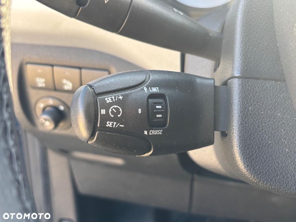 Citroën Berlingo 1.6 HDi Exclusive - 17