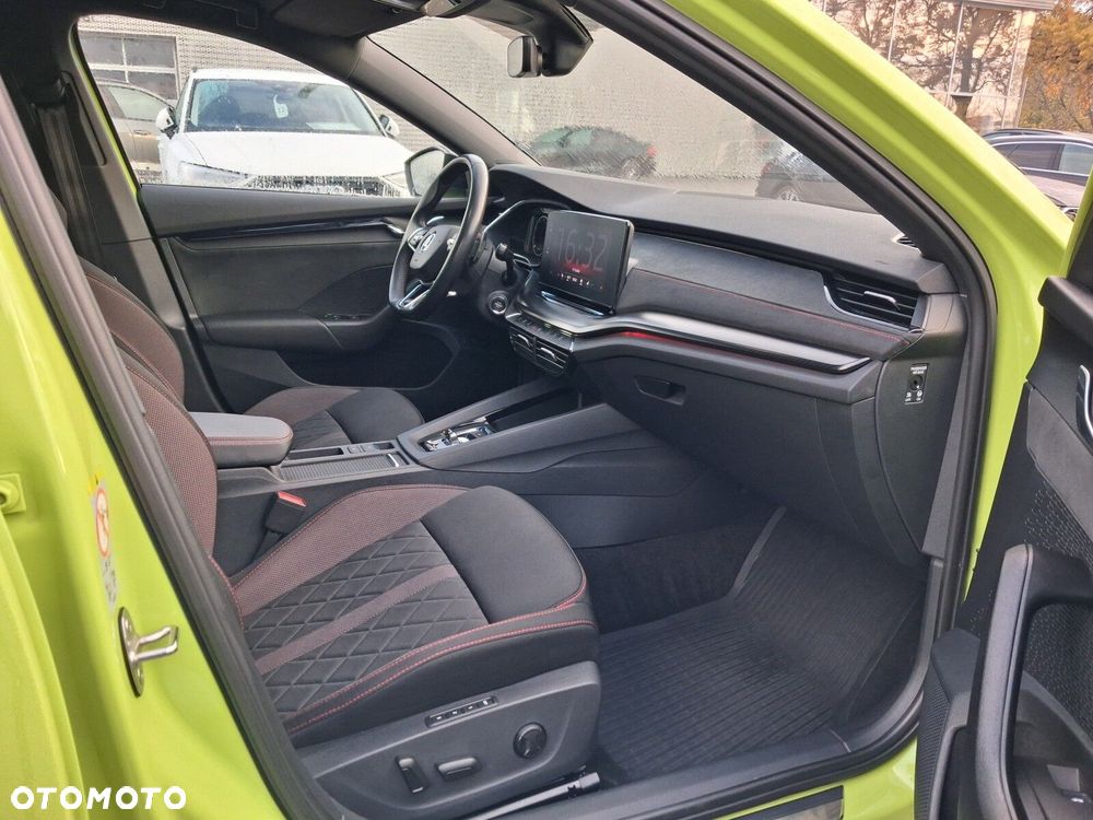 Skoda Octavia 2.0 TDI RS DSG - 15
