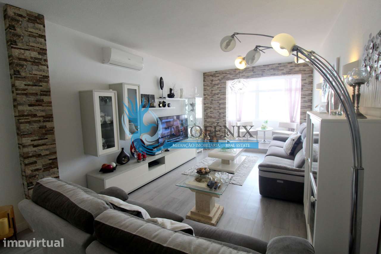 Penthouse T2+2 a Escassos Metros do Centro de Albufeira