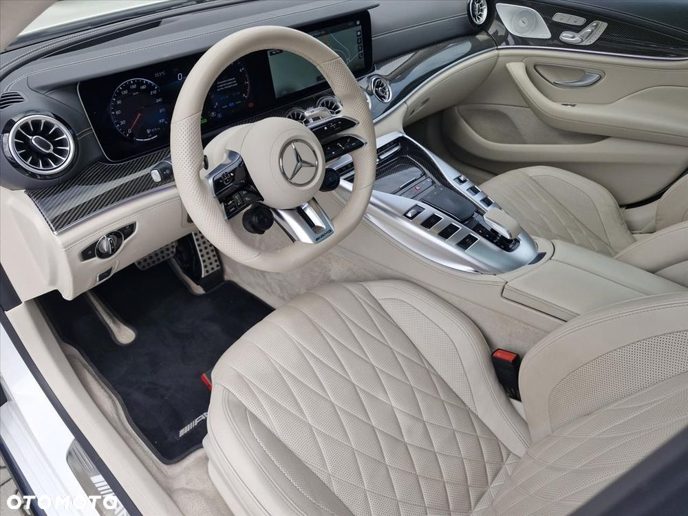 Mercedes-Benz AMG GT 43 - 8