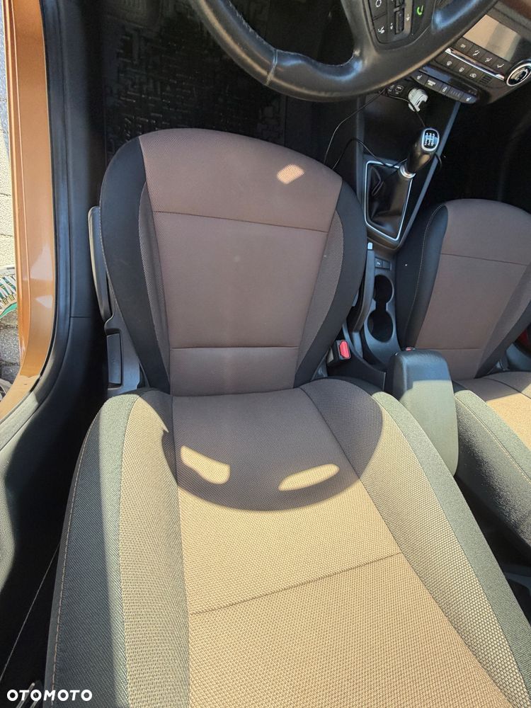 Hyundai i20 - 21