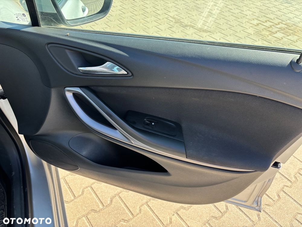 Opel Astra 1.6 CDTI Dynamic - 6