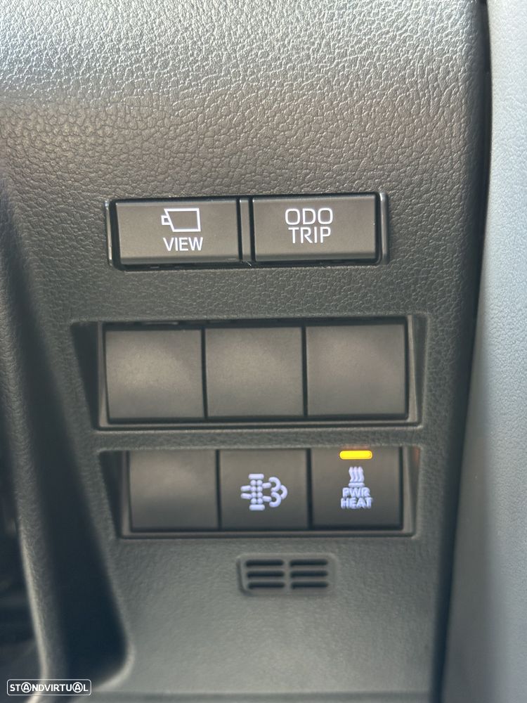 Toyota Land Cruiser 300 70th Anniversary - 45