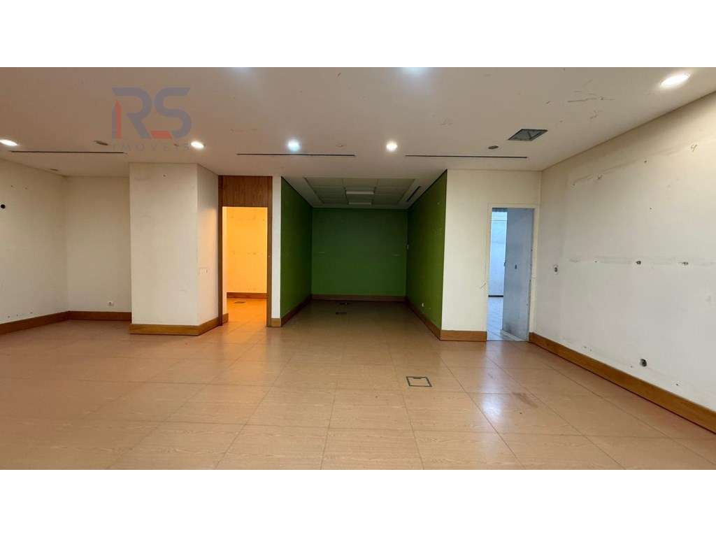 Loja rotunda benguiados - Grande imagem: 5/28