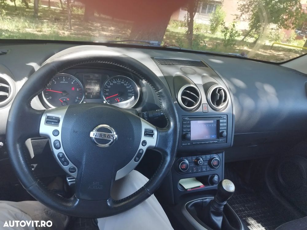 Nissan Qashqai - 11