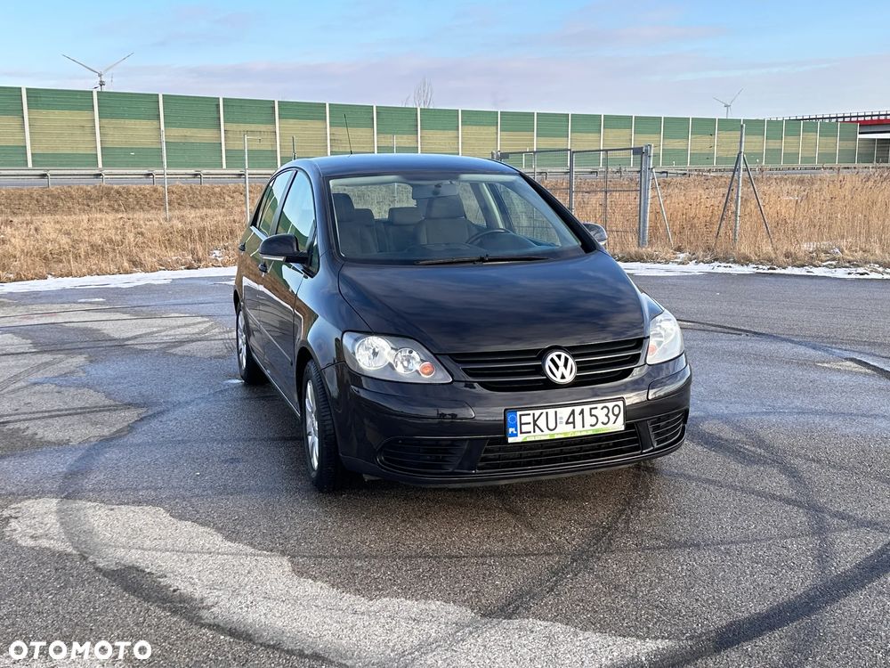 Volkswagen Golf Plus 1.9 TDI Sportline DSG - 12