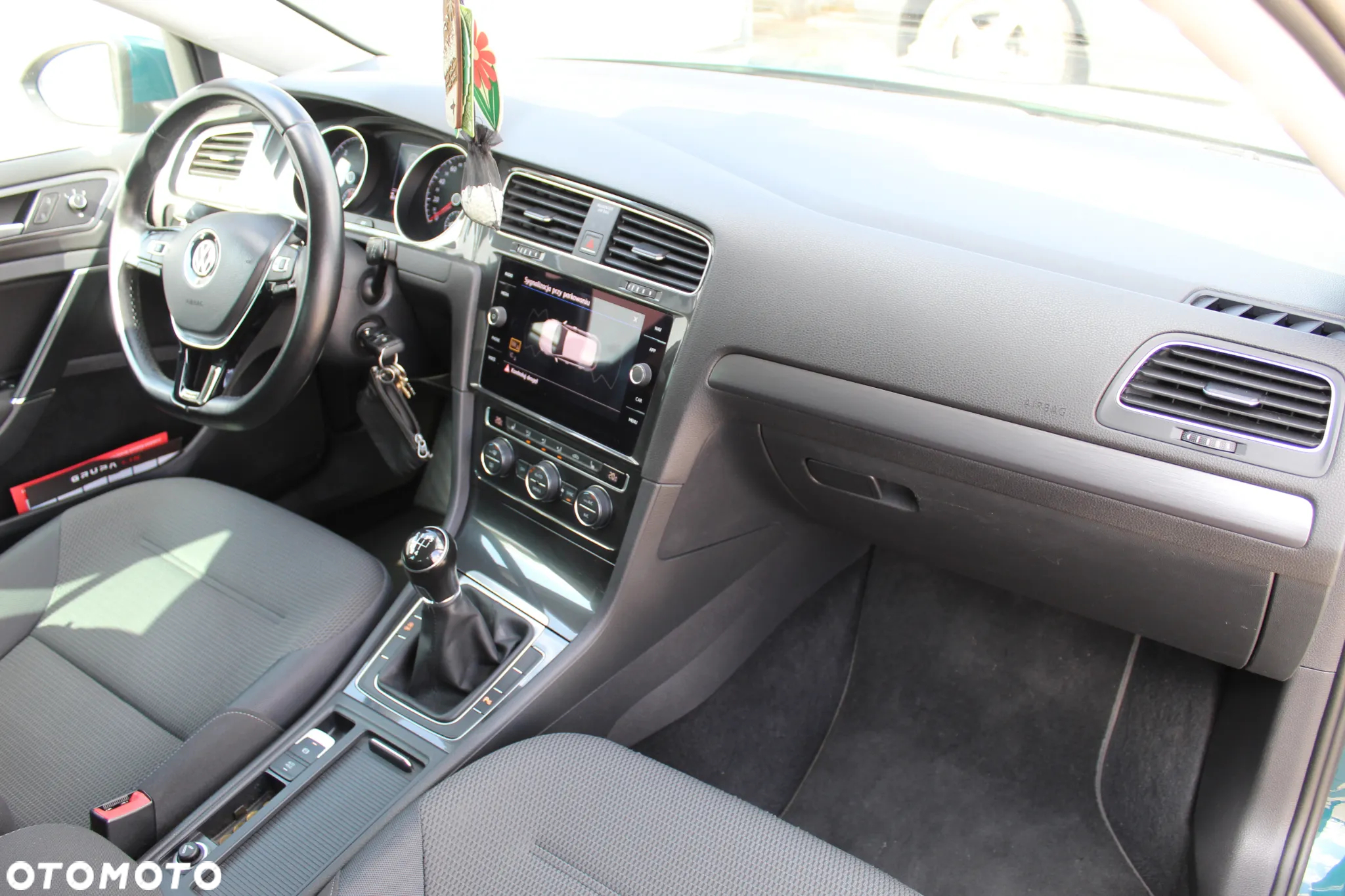 Volkswagen Golf VII 1.6 TDI BMT Comfortline - 10