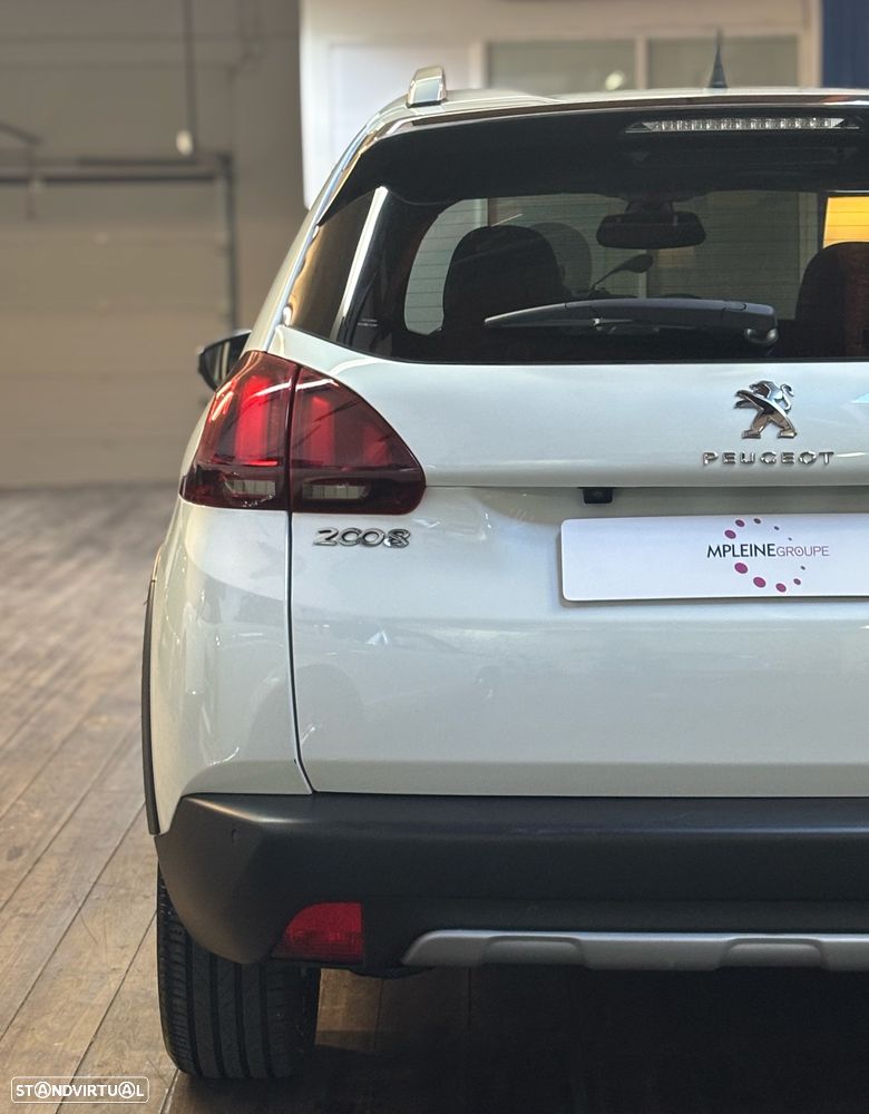 Peugeot 2008 PureTech 110 Stop&Start EAT6 Crossway - 17