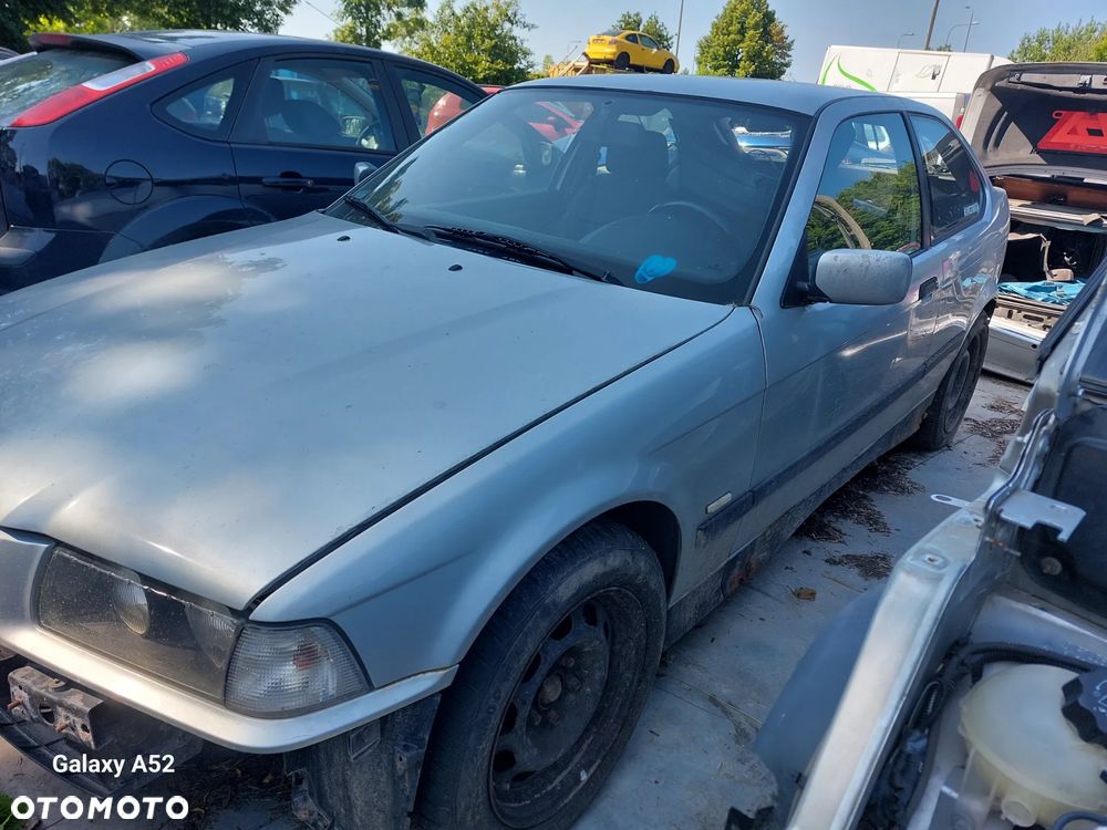 Maska BMW 316I 99R. zderzaki,lampy,drzwi,klapa.... - 2