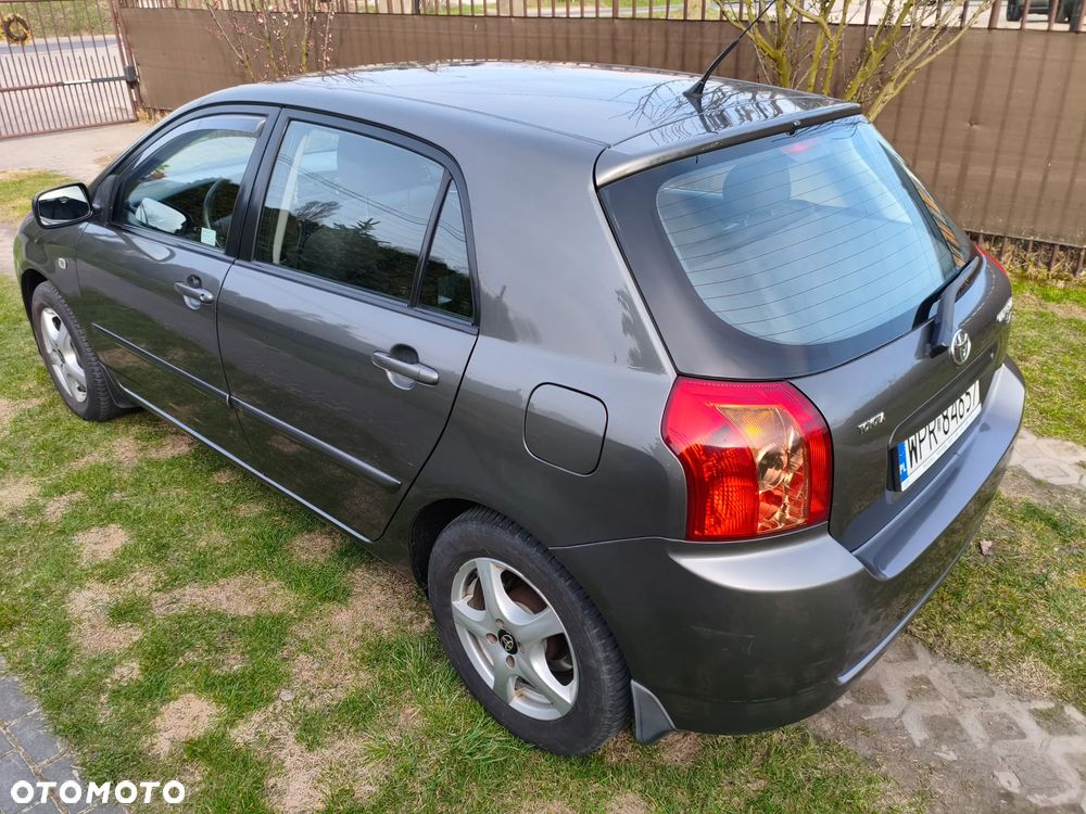 Toyota Corolla 1.4 D-4D Luna - 10