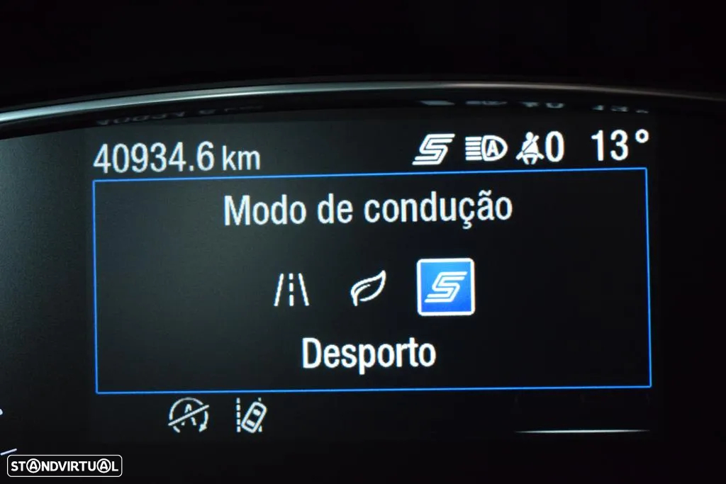 Ford Fiesta 1.0 EcoBoost ST-Line - 24
