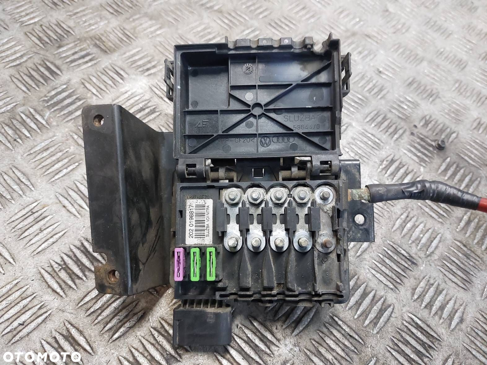 SKRZYNKA BEZPIECZNIKÓW AKUMULATORA GALAXY MK1 LIFT 1.9 TDI 7M3937548A - 4