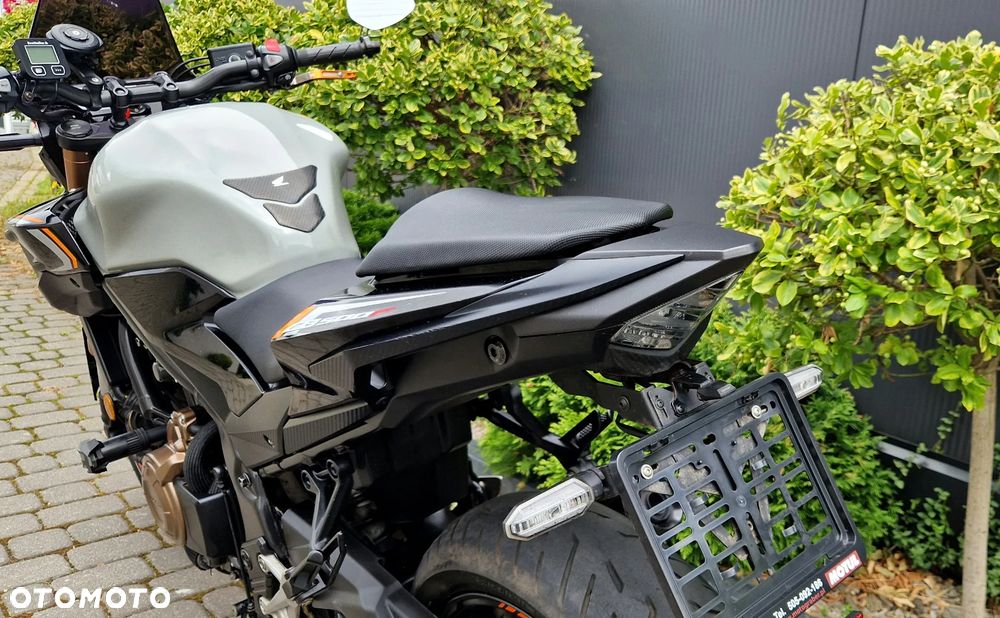 Honda CB - 38