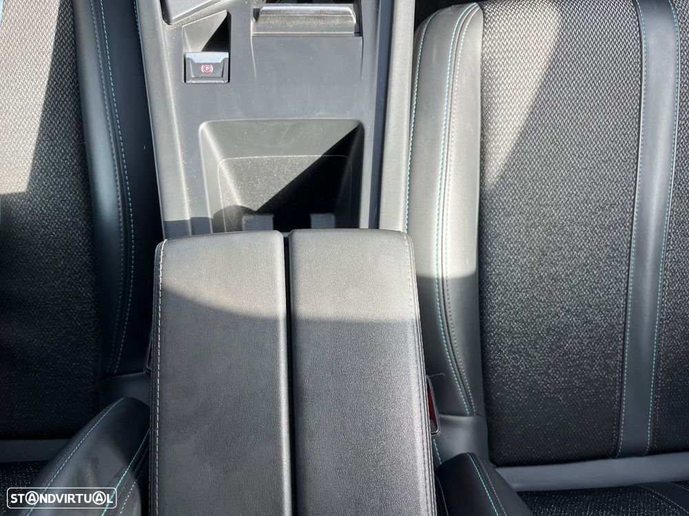 Peugeot 308 1.5 BlueHDi Allure Pack EAT8 - 41
