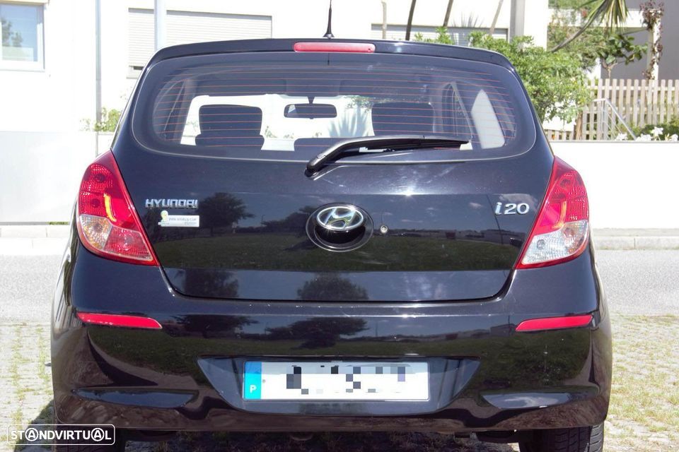 Hyundai i20 1.2 Fifa World Cup Edition - 6