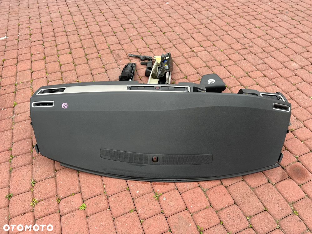 DESKA KONSOLA KOKPIT PODUSZKA PASY VOLVO XC70 V70 S80 II - 3