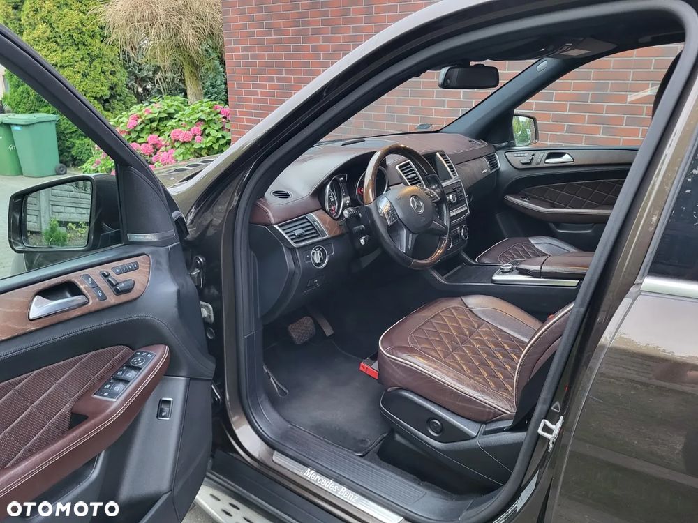 Mercedes-Benz ML - 5