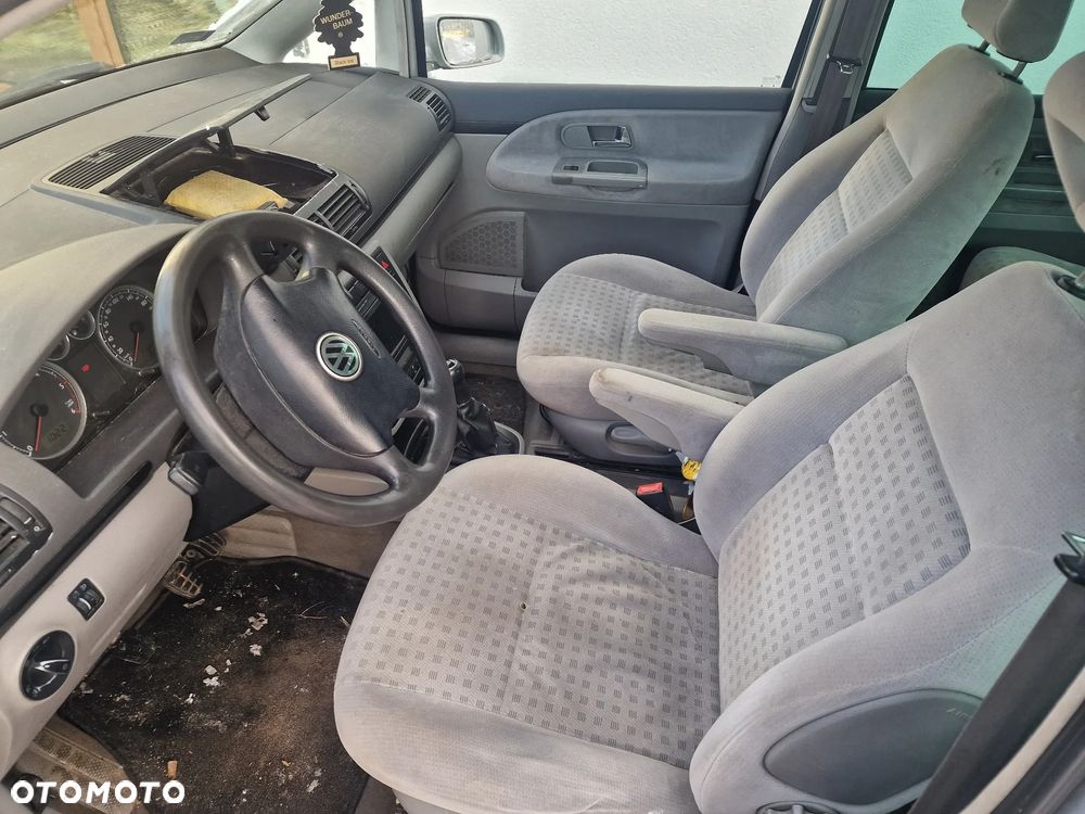 Volkswagen Sharan 1.9 TDI Comfortline - 5