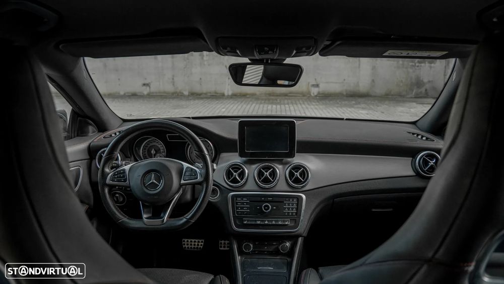 Mercedes-Benz CLA 200 d Shooting Brake AMG Line Aut. - 11