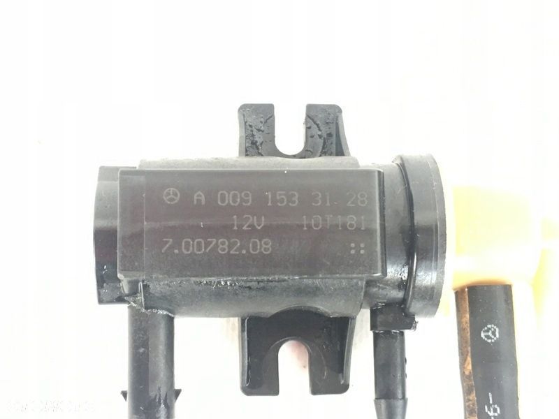 ZAWÓR PODCIŚNIENIA MERCEDES 2.2 CDI A0091533128 - 1