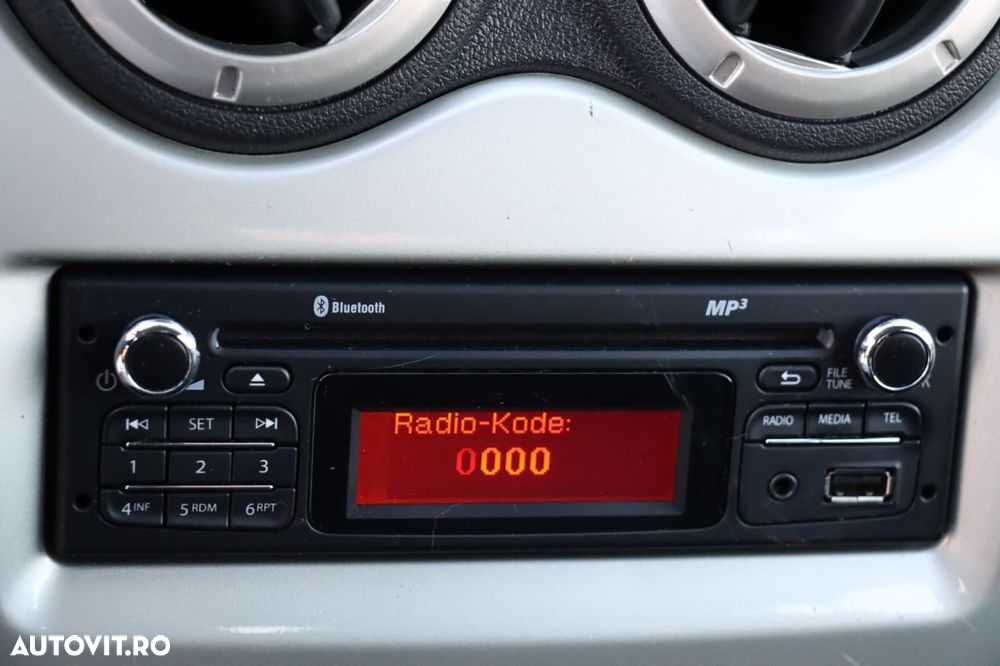 Dacia Sandero - 16
