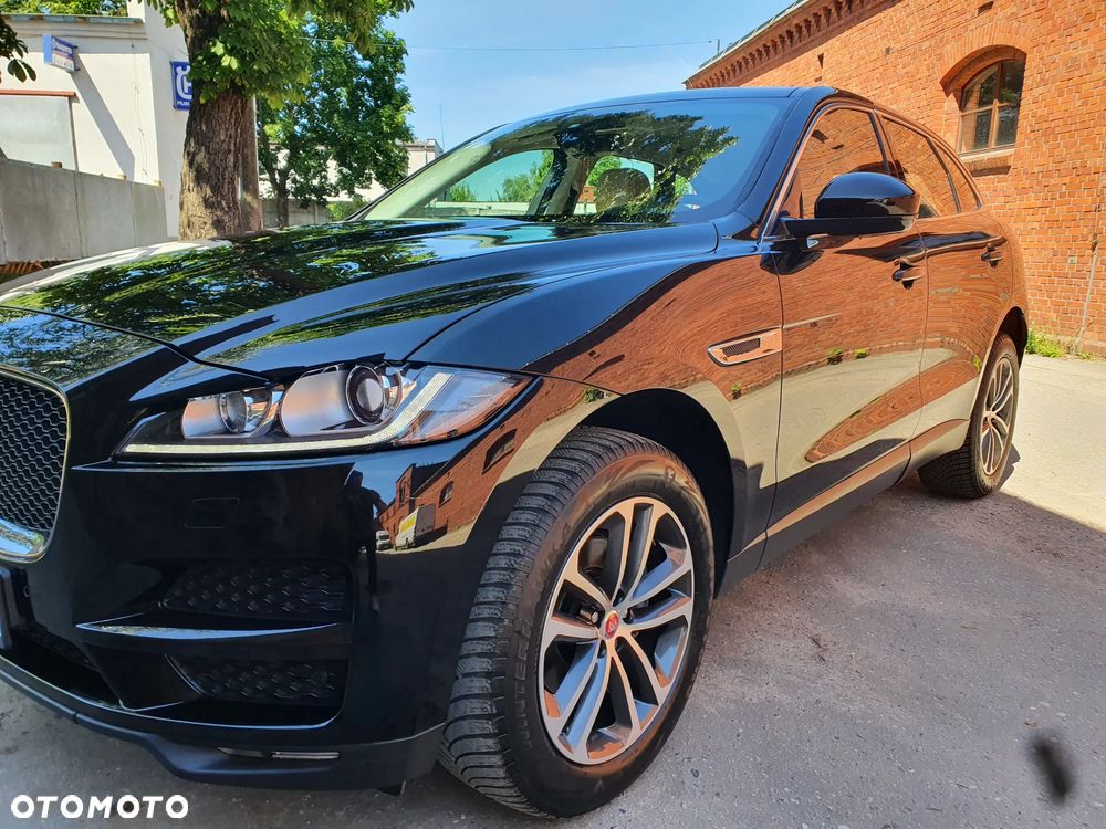 Jaguar F-Pace 20d AWD Prestige - 9