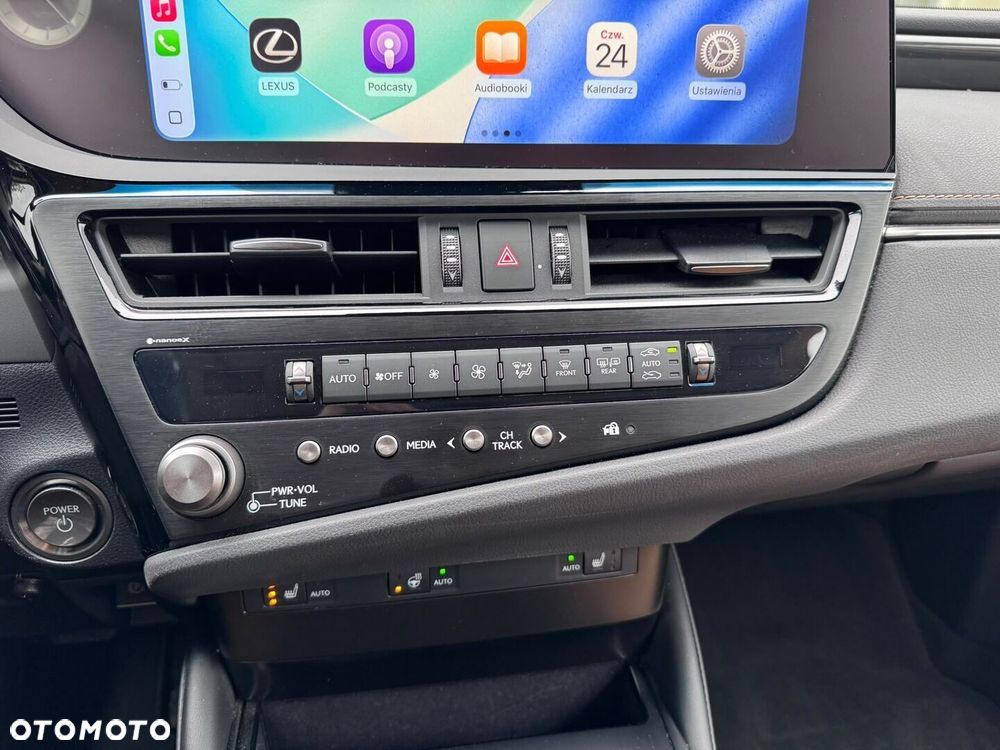 Lexus ES - 25