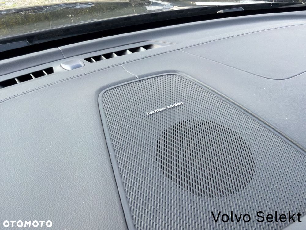 Volvo XC 60 2025