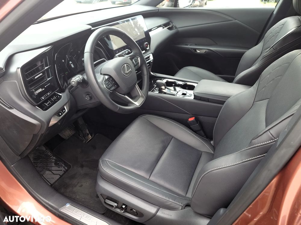 Lexus Seria RX 450h+ E-Four PHEV Executive - 16
