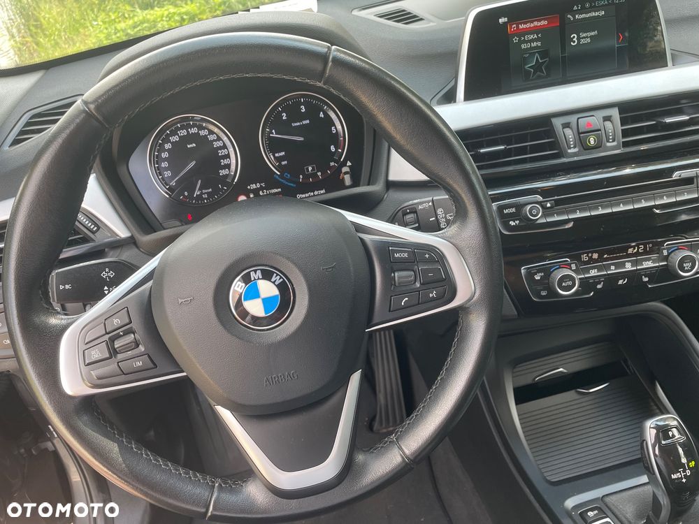 BMW X1 sDrive18d - 33
