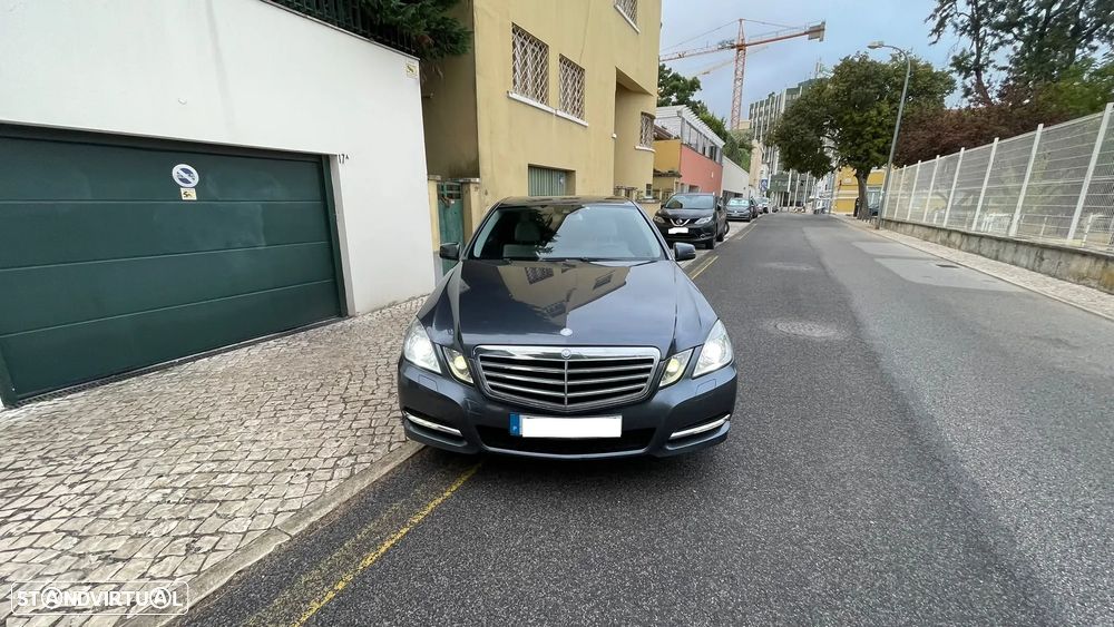 Mercedes-Benz E 220 2011 photo 2