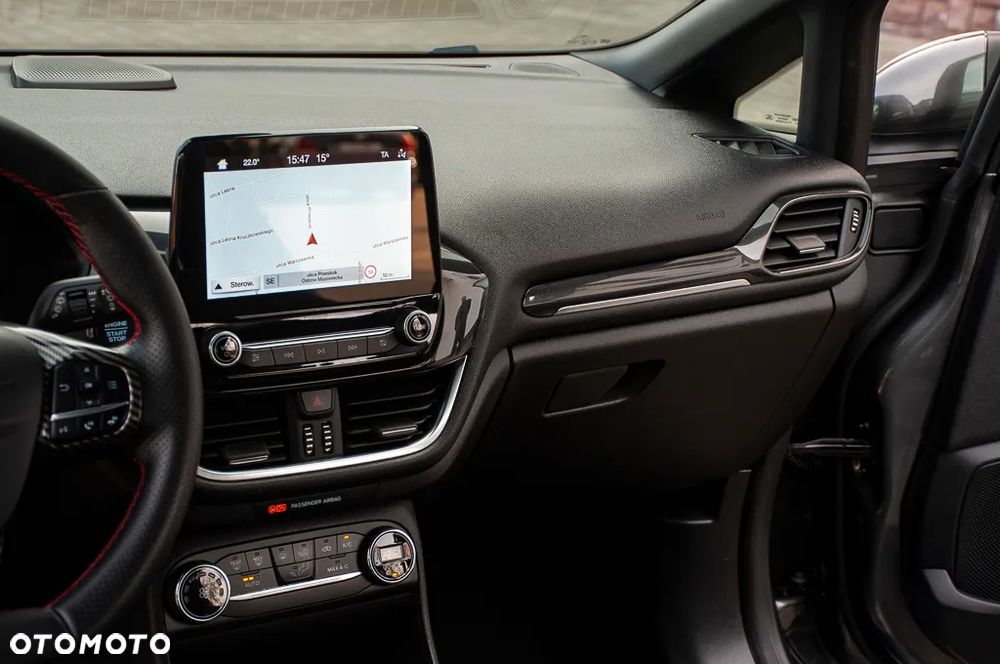 Ford Fiesta 1.0 EcoBoost S&S ST-LINE - 31