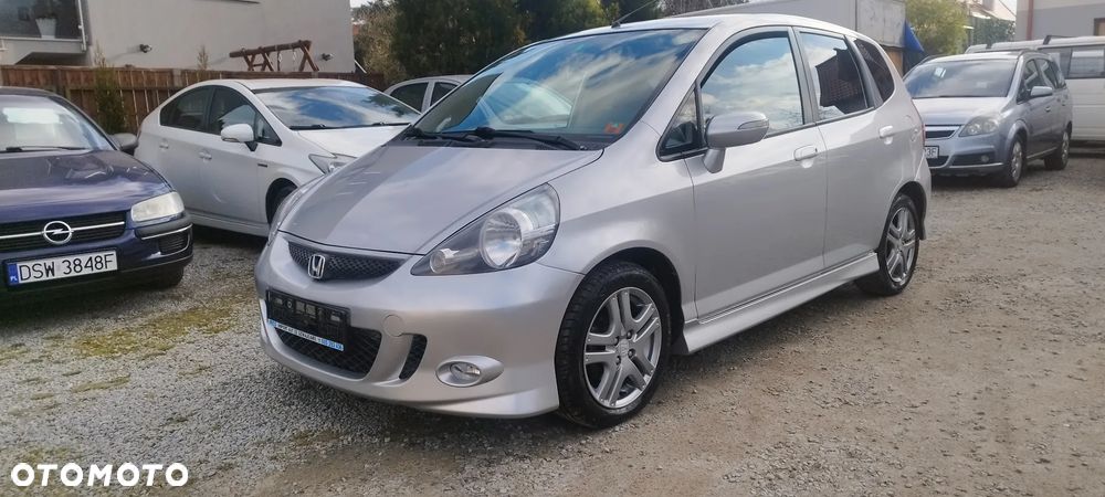 Honda Jazz 1.4 CVT ES Sport - 1