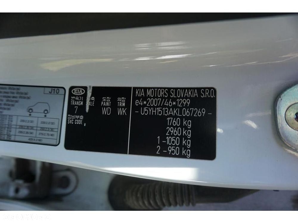 Kia Ceed - 8