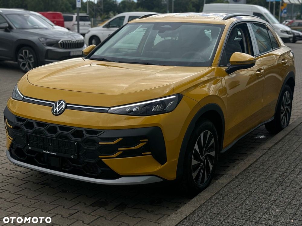Volkswagen T-Roc - 8