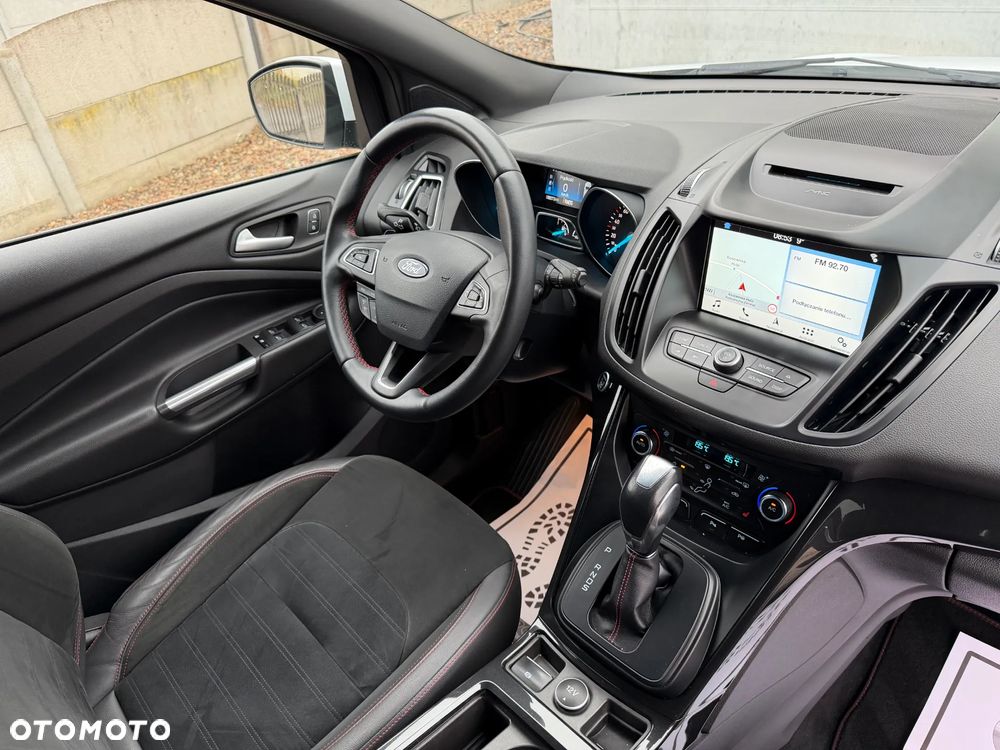 Ford Kuga 1.5 EcoBoost AWD ST-Line ASS - 17