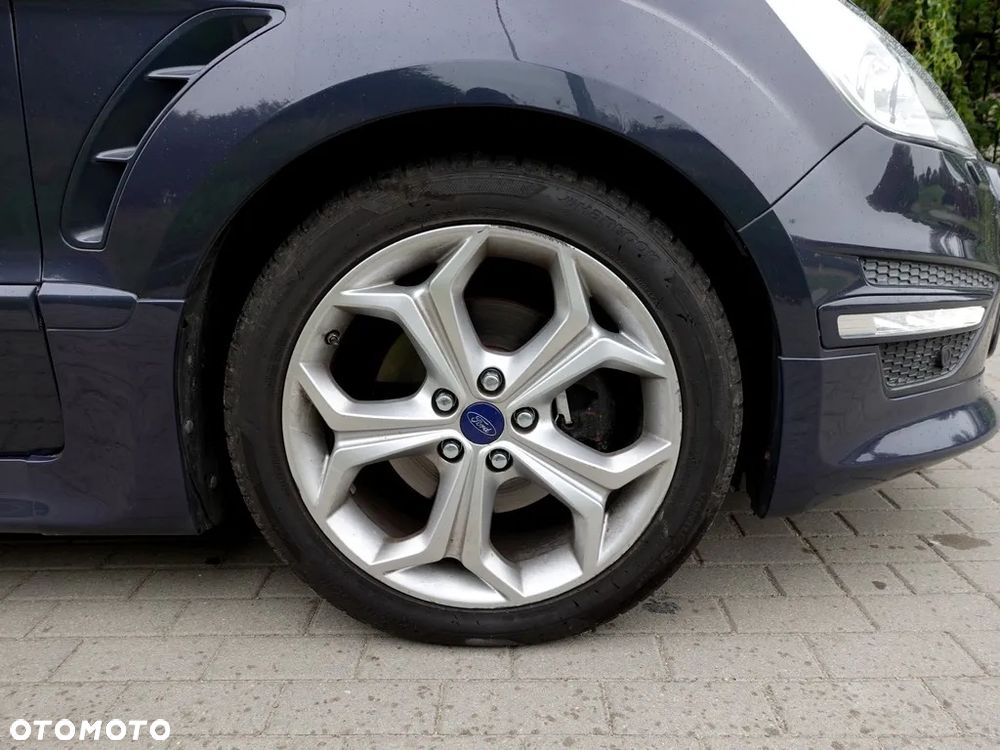 Ford S-Max 2.0 TDCi DPF Titanium - 34