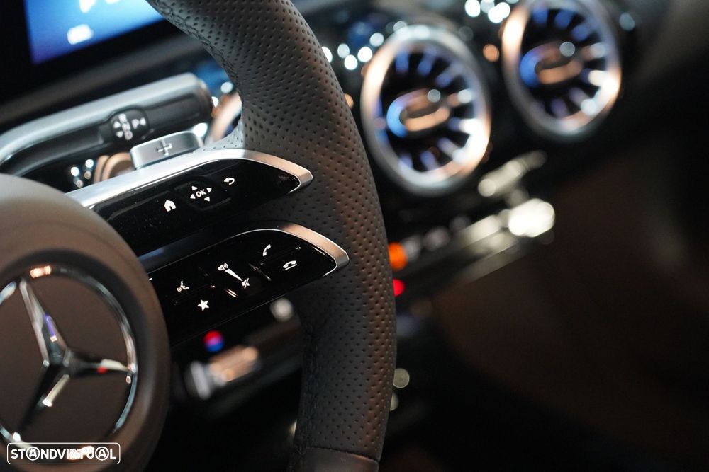 Mercedes-Benz A 200 - 24