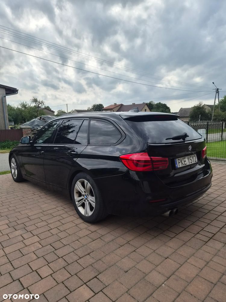 BMW Seria 3 320d Luxury Line - 5