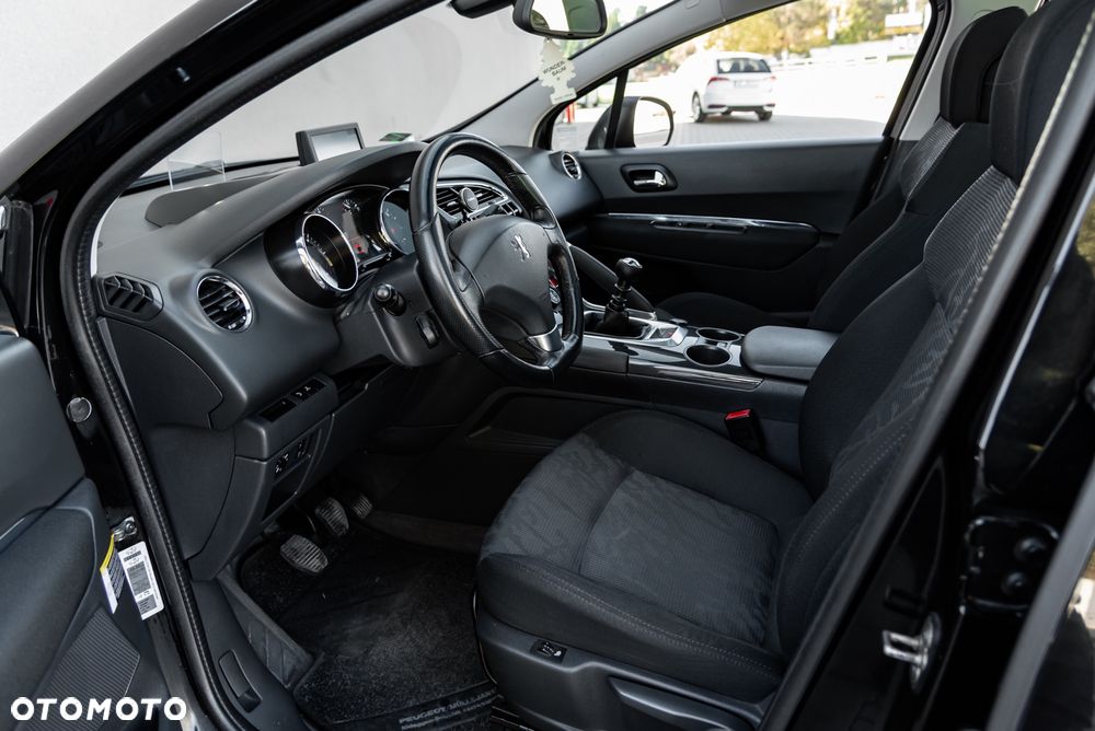 Peugeot 3008 HDi 150 Allure - 16