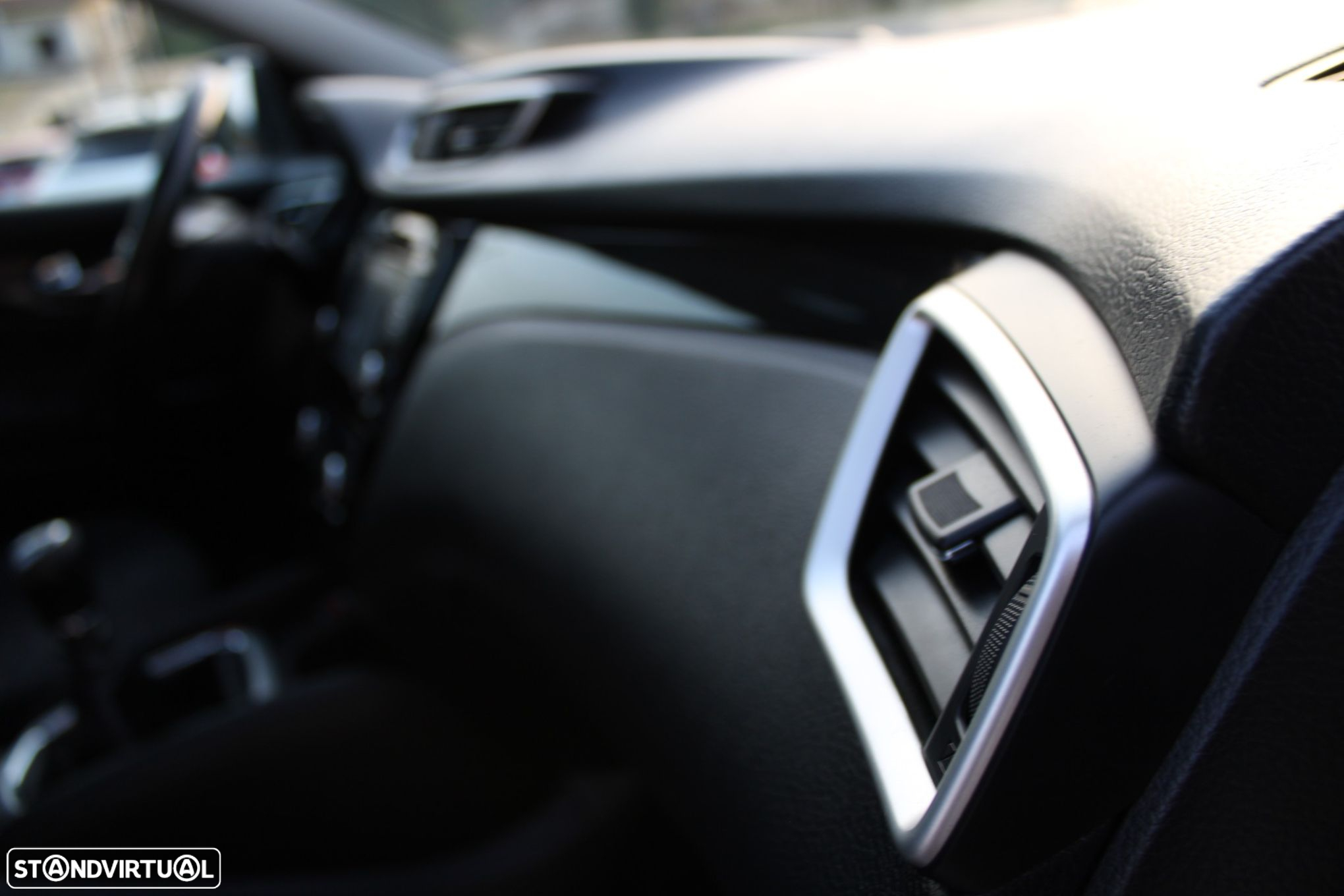 Nissan Qashqai 1.5 dCi Tekna Premium - 10