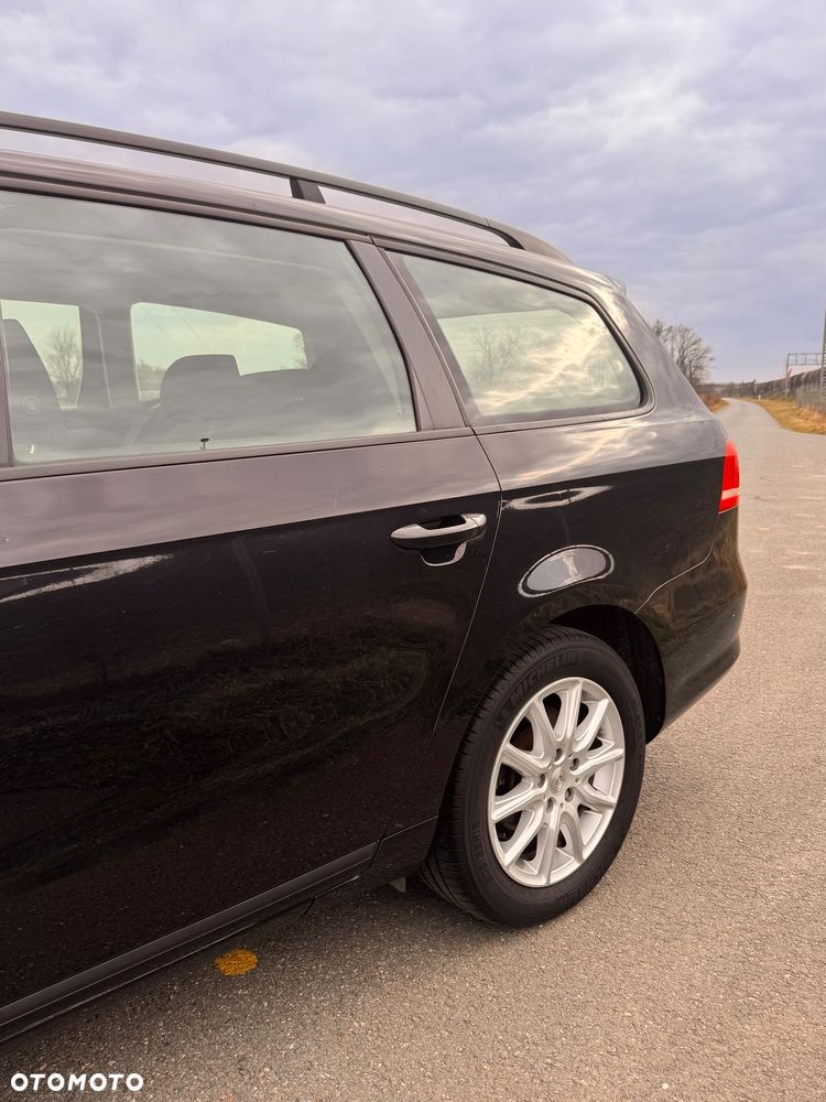 Volkswagen Passat - 5
