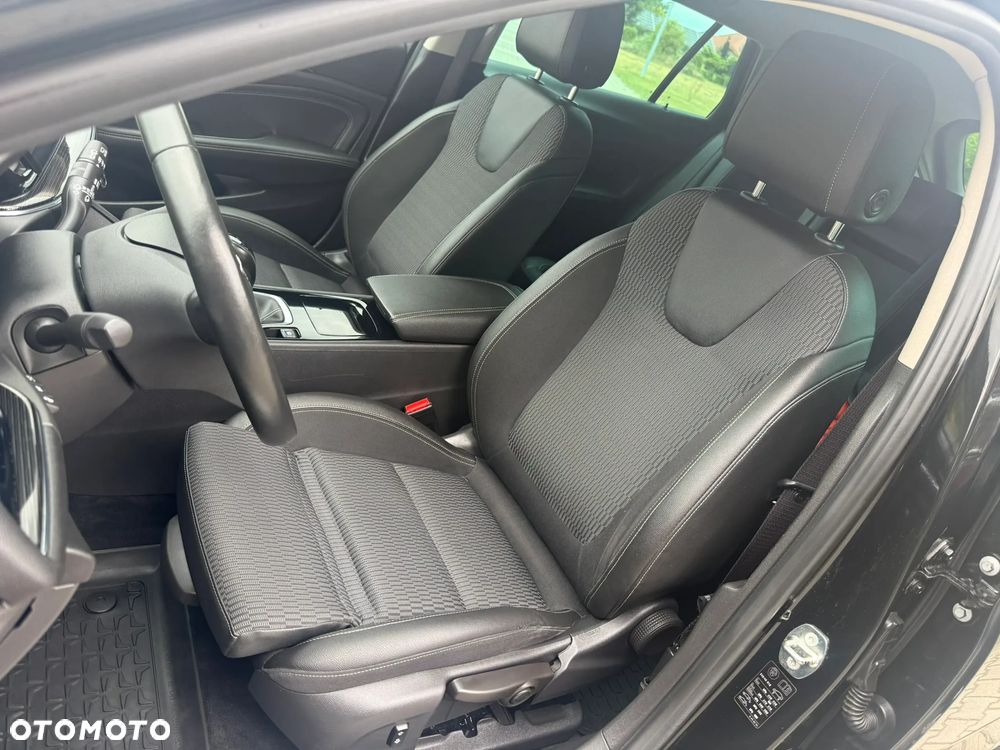 Opel Insignia 2.0 CDTI Innovation S&S - 26