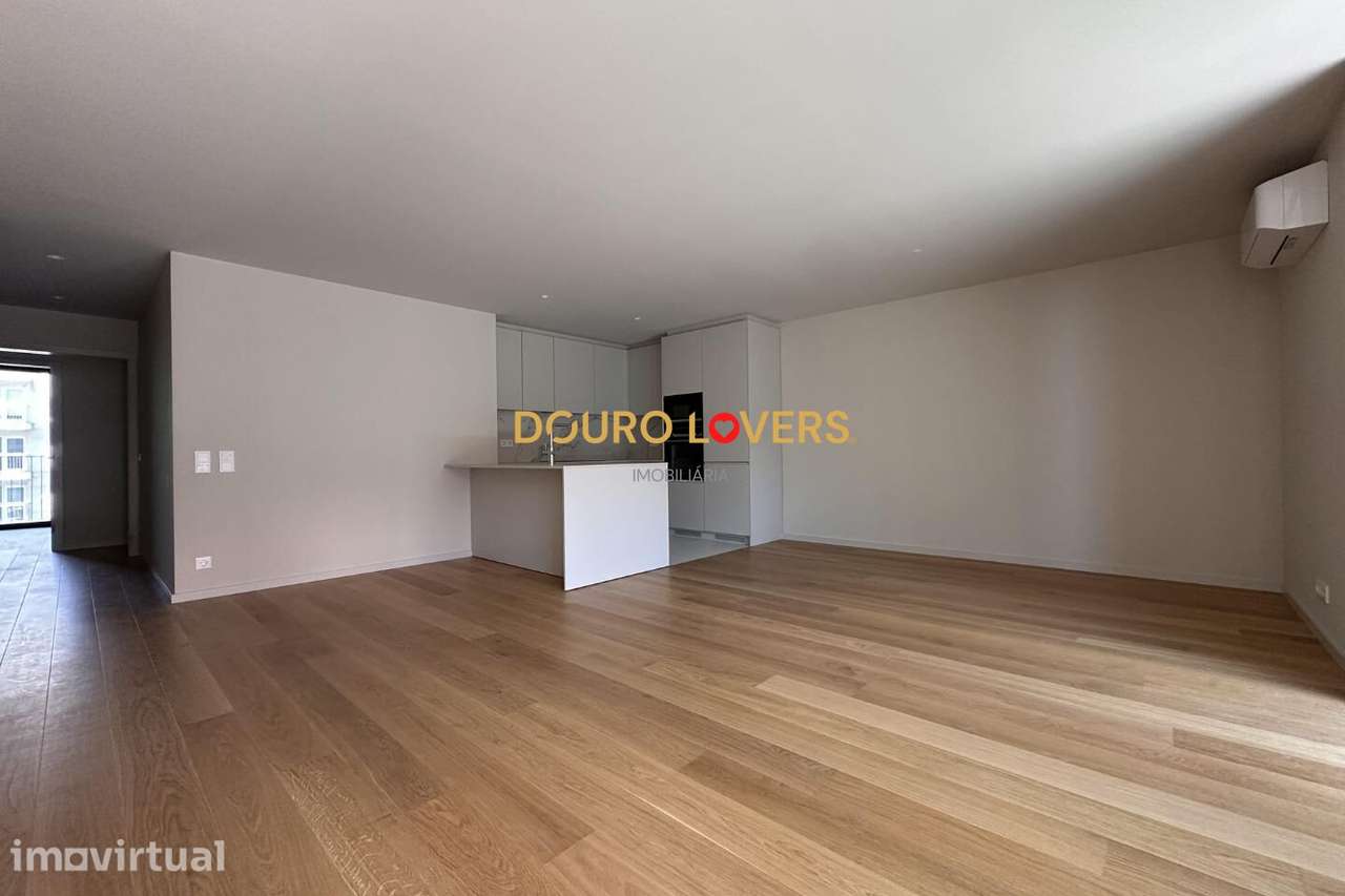 Apartamento T3 nos Jardins d’Arrábida, Vila Nova de Gaia - Grande imagem: 4/28