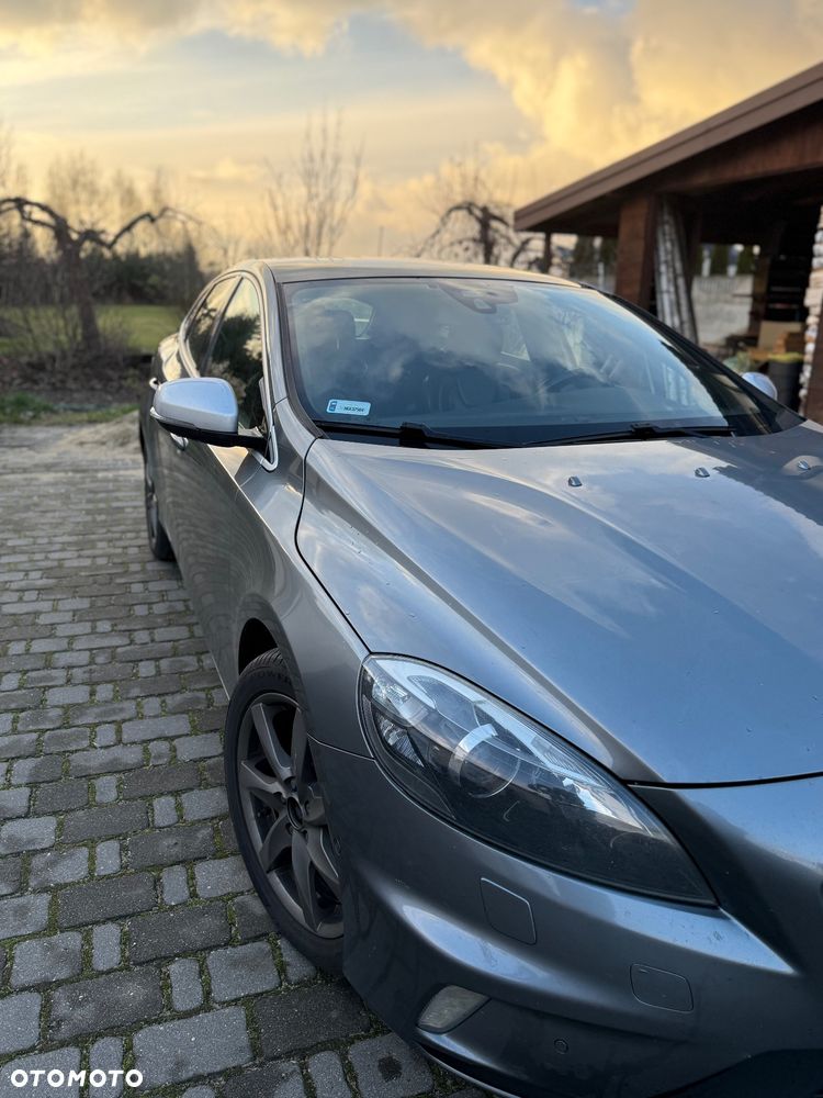 Volvo V40 D4 RDesign - 22