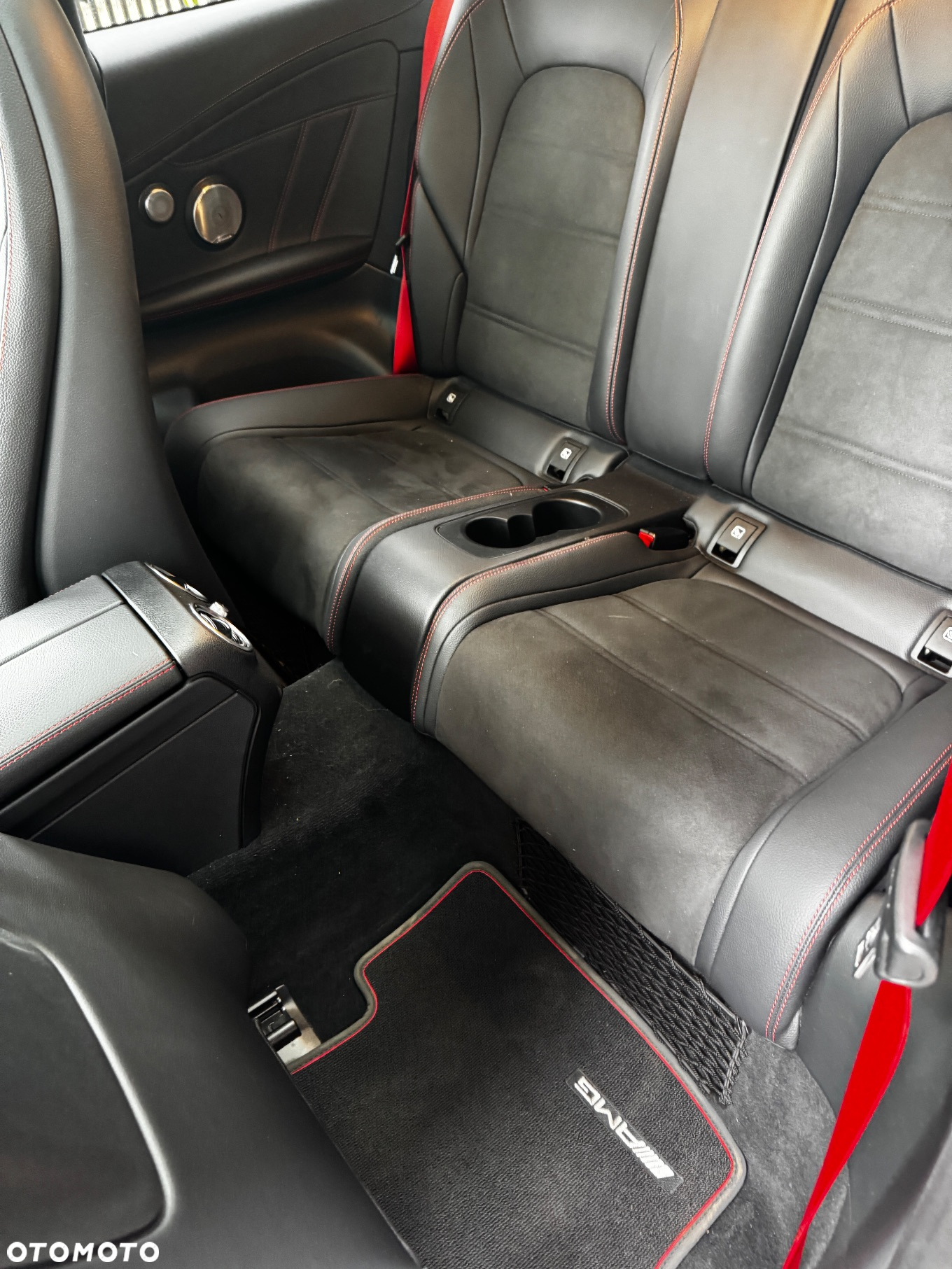 Mercedes-Benz Klasa C 43 AMG 4MATIC - 16